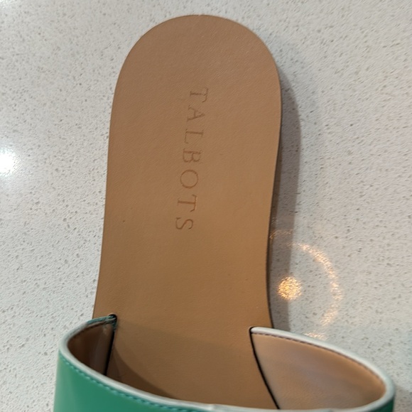 NWOB Talbots Green Slide Leather Upper Sandals Size 5 - Picture 3 of 8